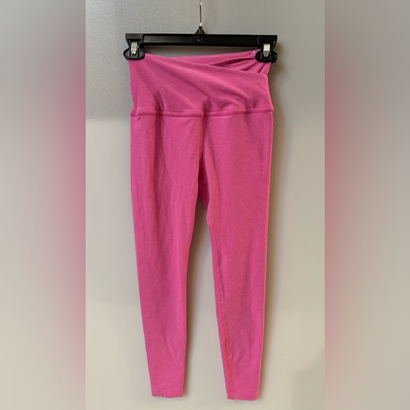 BEYOND YOGA X-small 💖AT YOUR LEISURE💖HW MIDI LEGGINGS💖PINK HYPE HEATHER - Picture 1 of 2